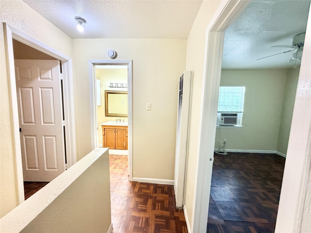 6257 Manor Rd - Photo 27