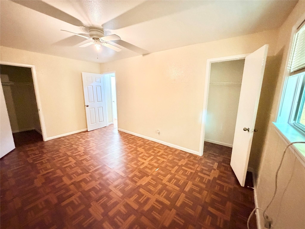 6257 Manor Rd - Photo 20