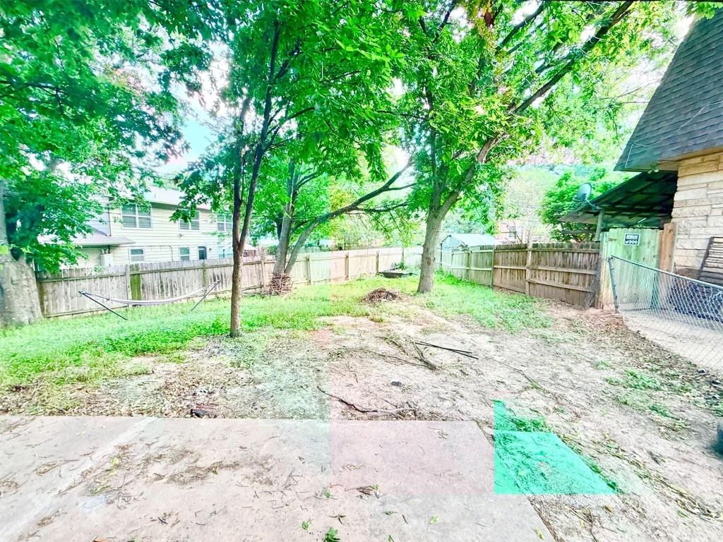 6257 Manor Rd - Photo 12