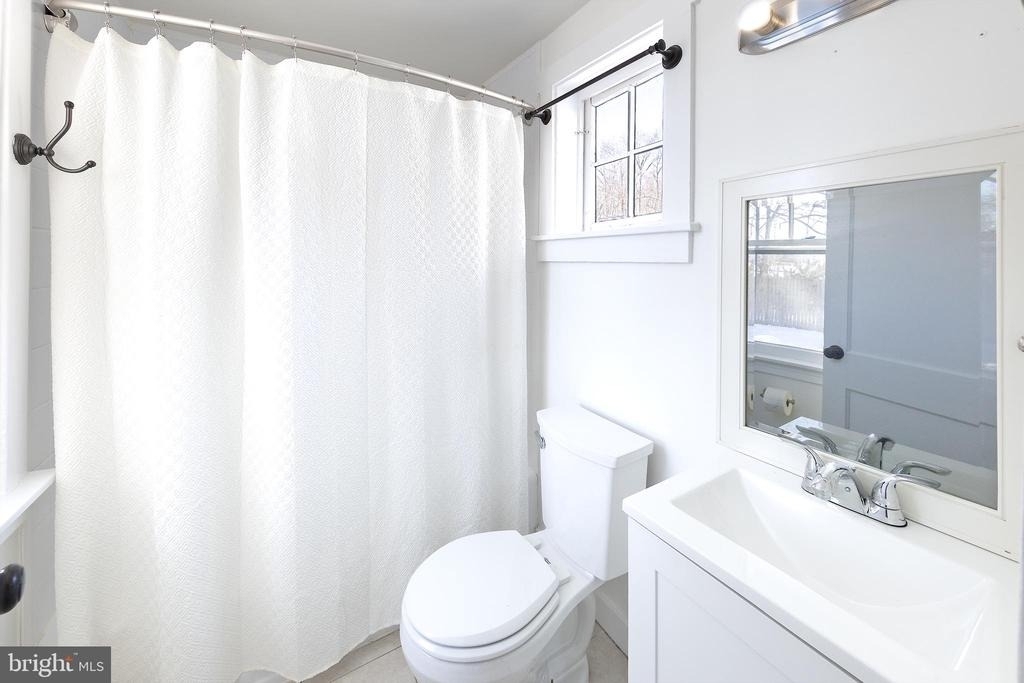 4828 Woods Wharf Road - Photo 15