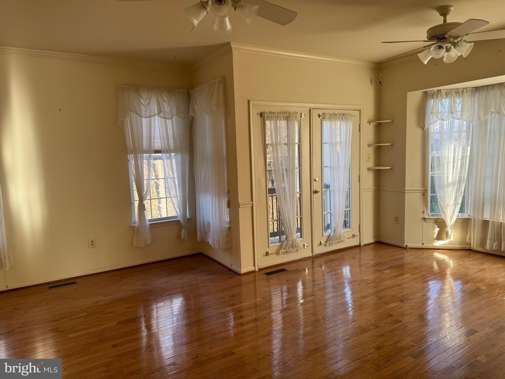 2318 Turnbridge Court - Photo 9