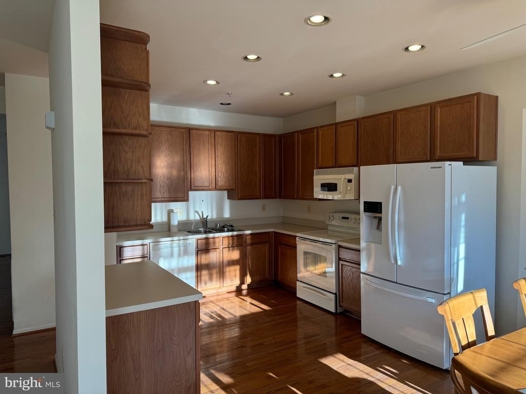 2318 Turnbridge Court - Photo 6