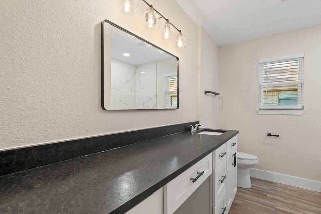 1313 Redbud Trl - Photo 10