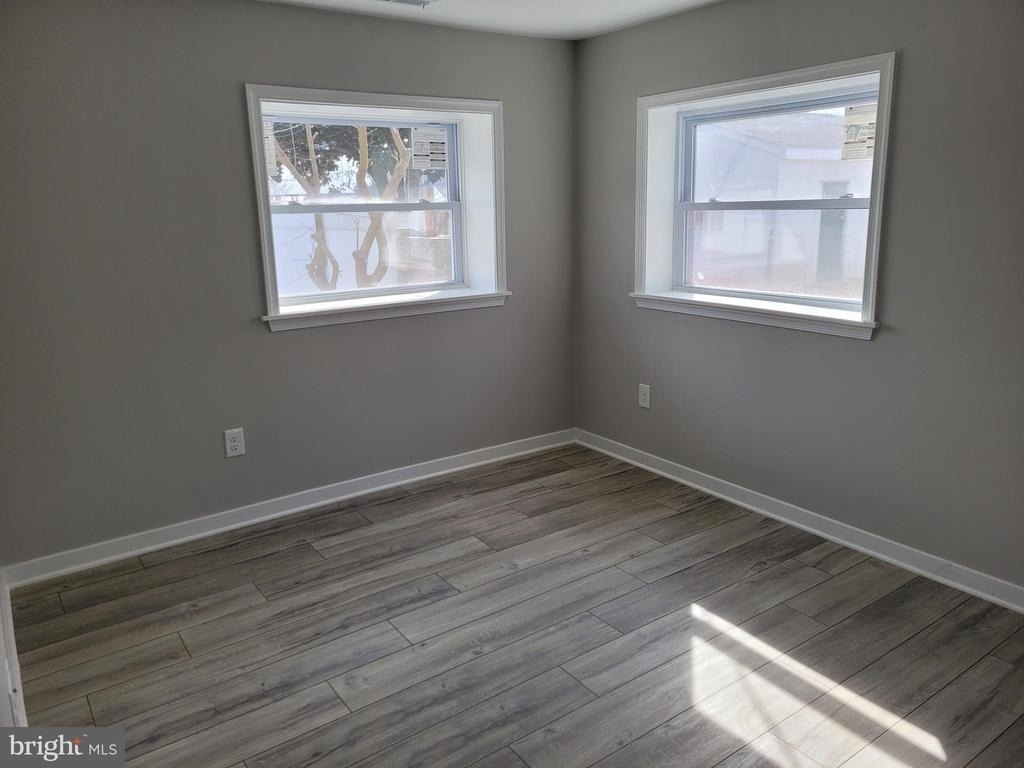 10411 S Dupont Highway - Photo 2