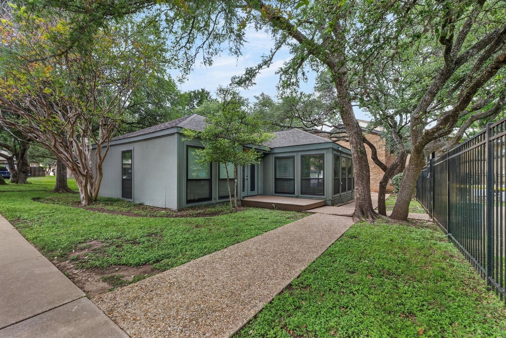 8210 Bent Tree Rd - Photo 27