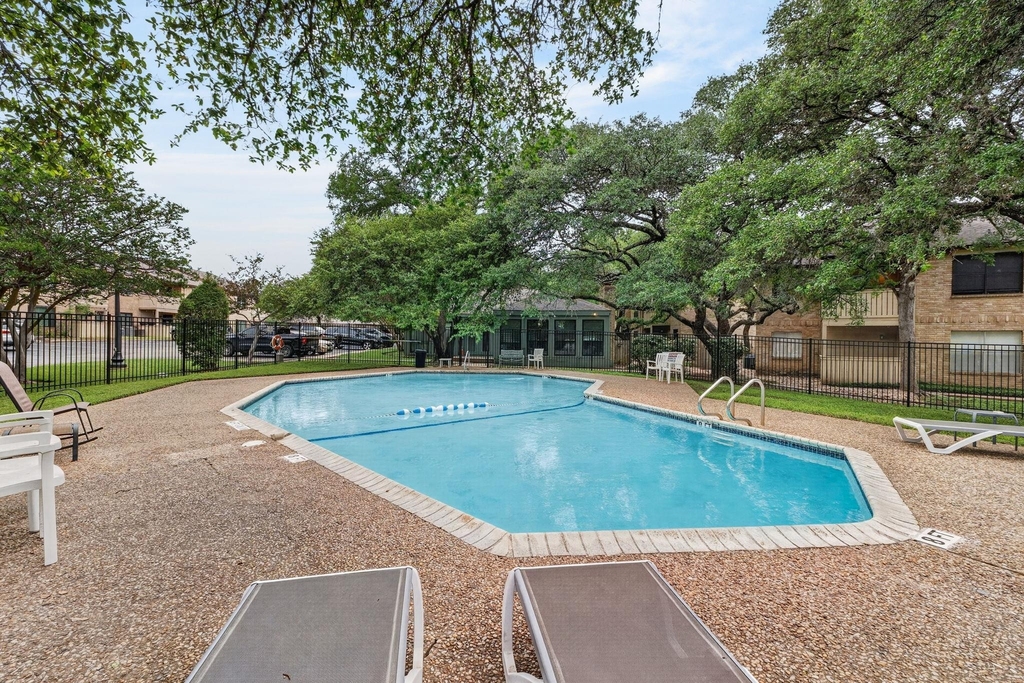 8210 Bent Tree Rd - Photo 26