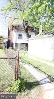 1663 Webster Street Ne - Photo 4