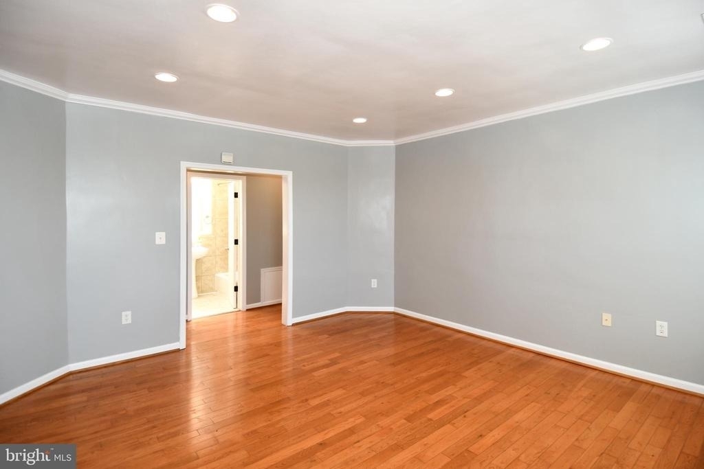 5700 Georgia Avenue Nw - Photo 17