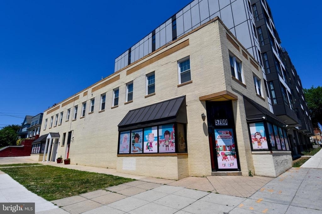 5700 Georgia Avenue Nw - Photo 0