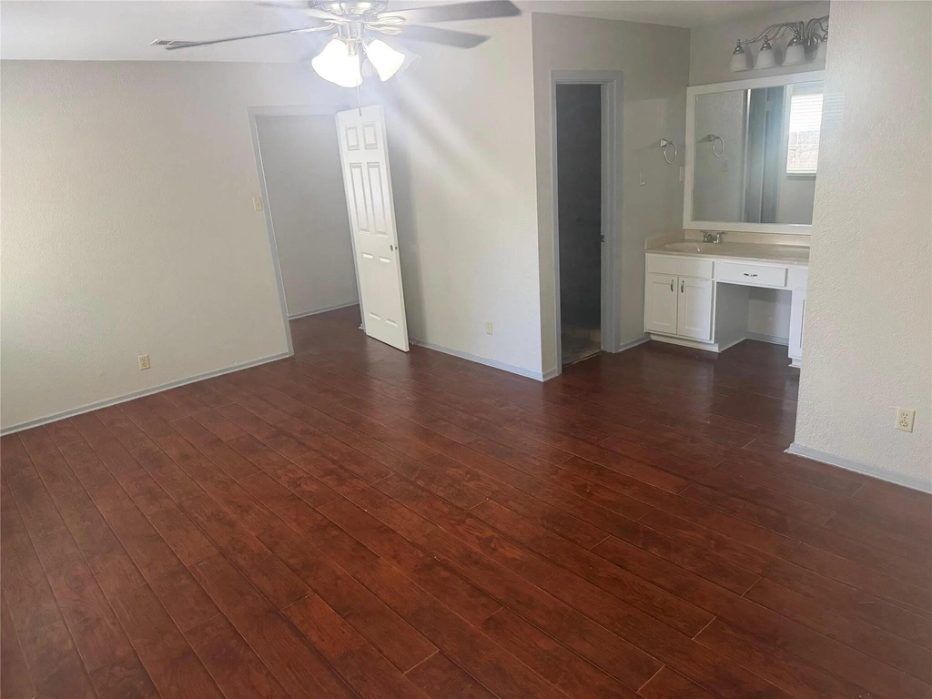 7604 Bender Dr - Photo 18