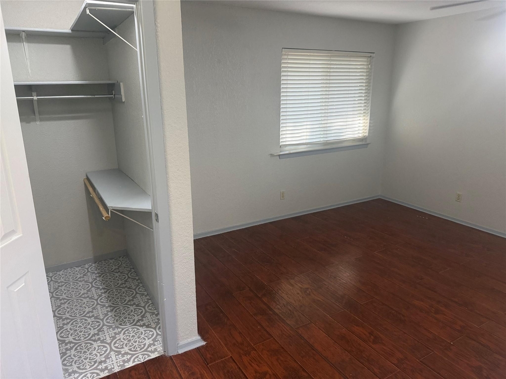 7604 Bender Dr - Photo 9