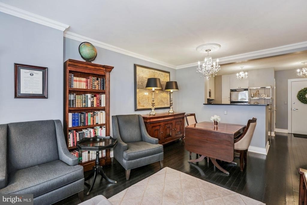 915 E Street Nw - Photo 5