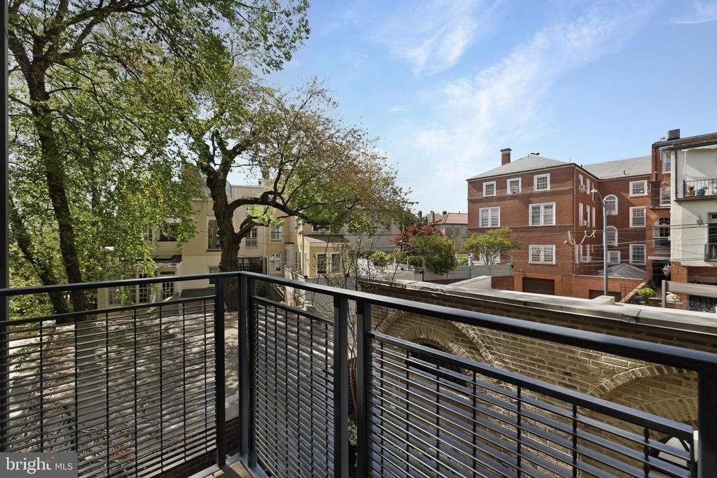 2225 California Street Nw - Photo 21