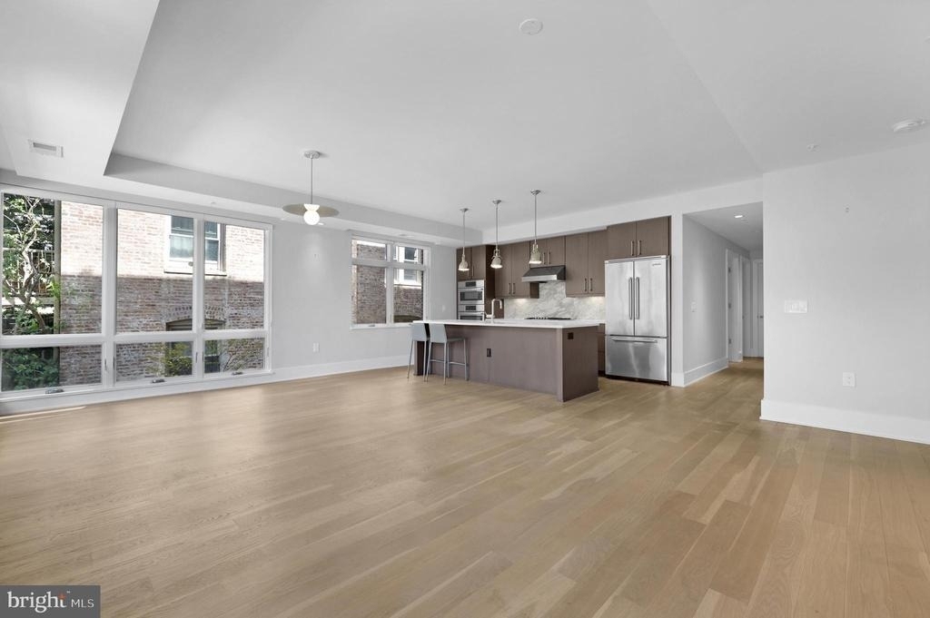 2225 California Street Nw - Photo 6