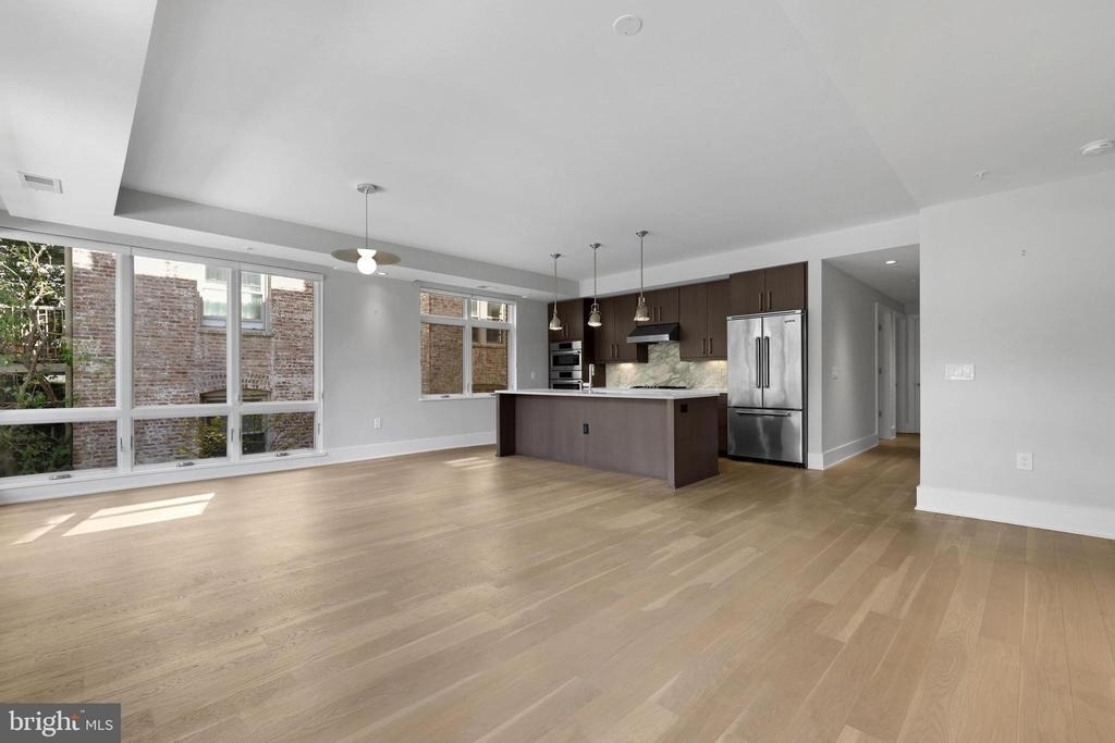 2225 California Street Nw - Photo 7