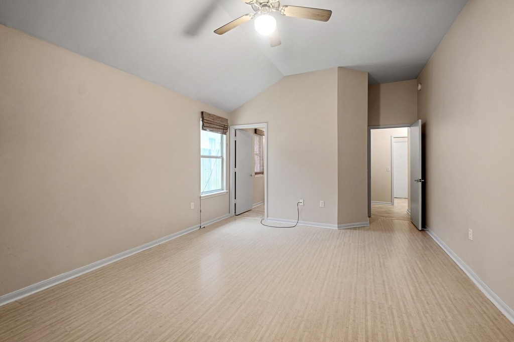 7320 Muffin Dr - Photo 20