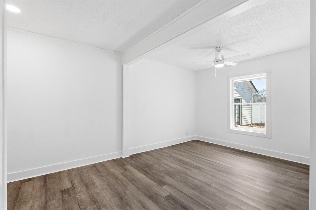 100 Howard Dr - Photo 7