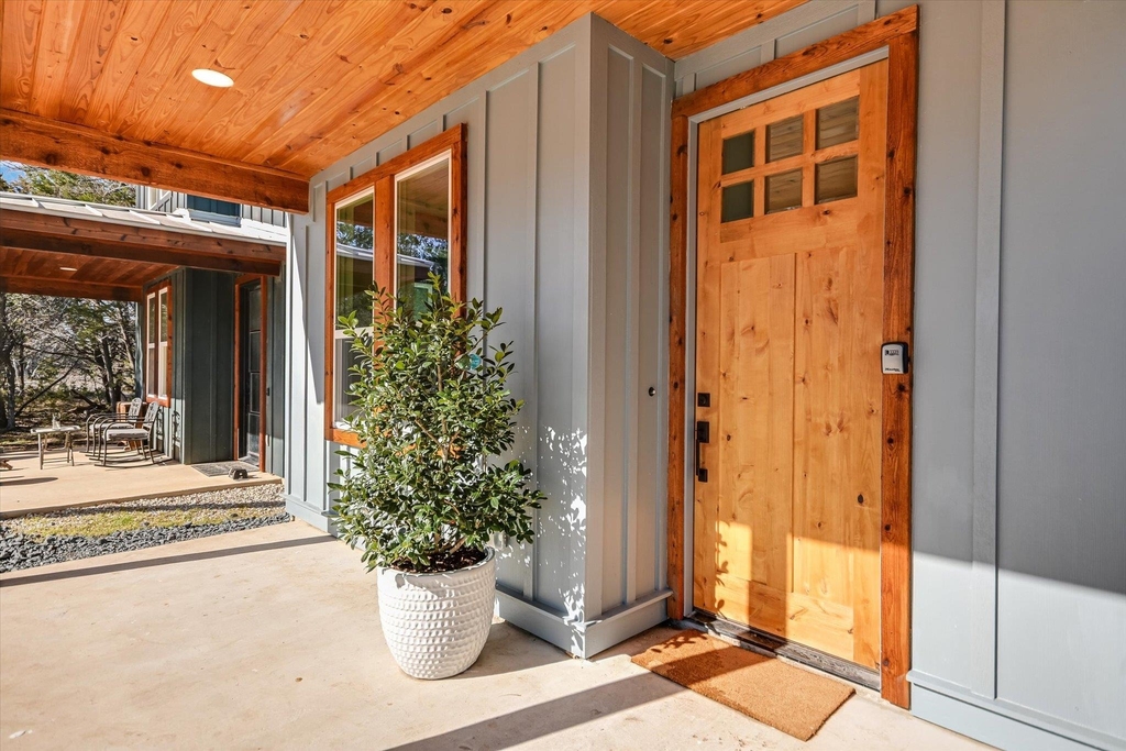 70 Deer Ridge Rd - Photo 0
