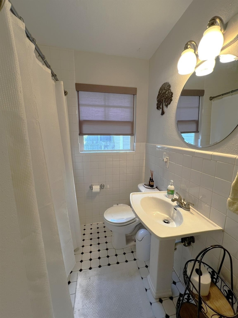 1311 Aggie Ln - Photo 10