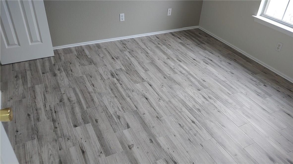 2739 Fairview Dr - Photo 14