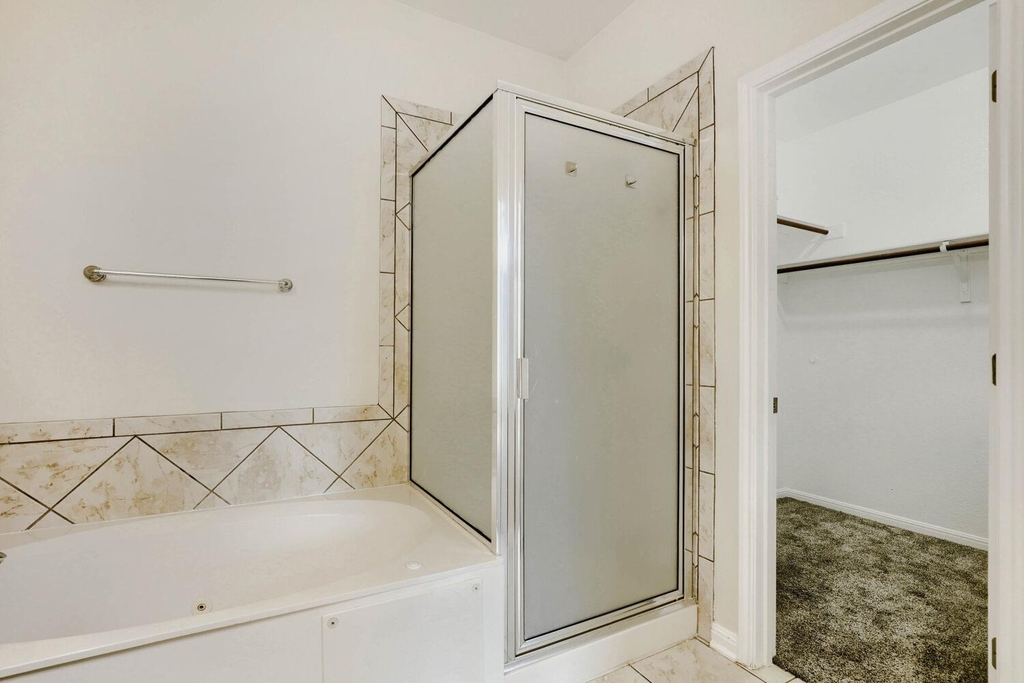 3817 Links Ln - Photo 13