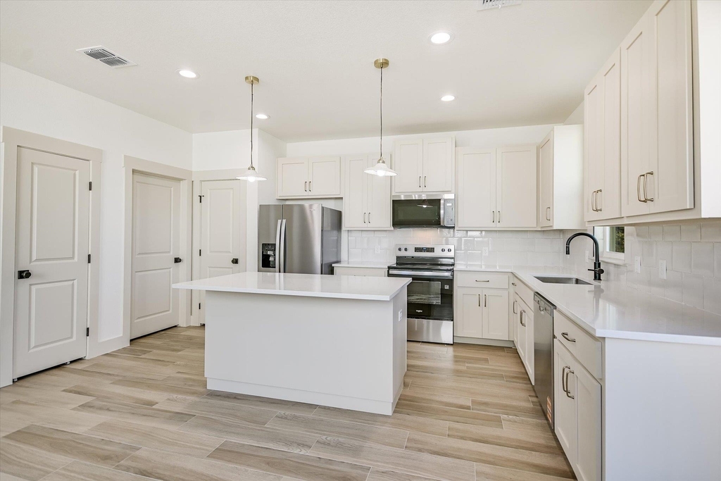 424 Shady Bluff Dr - Photo 8