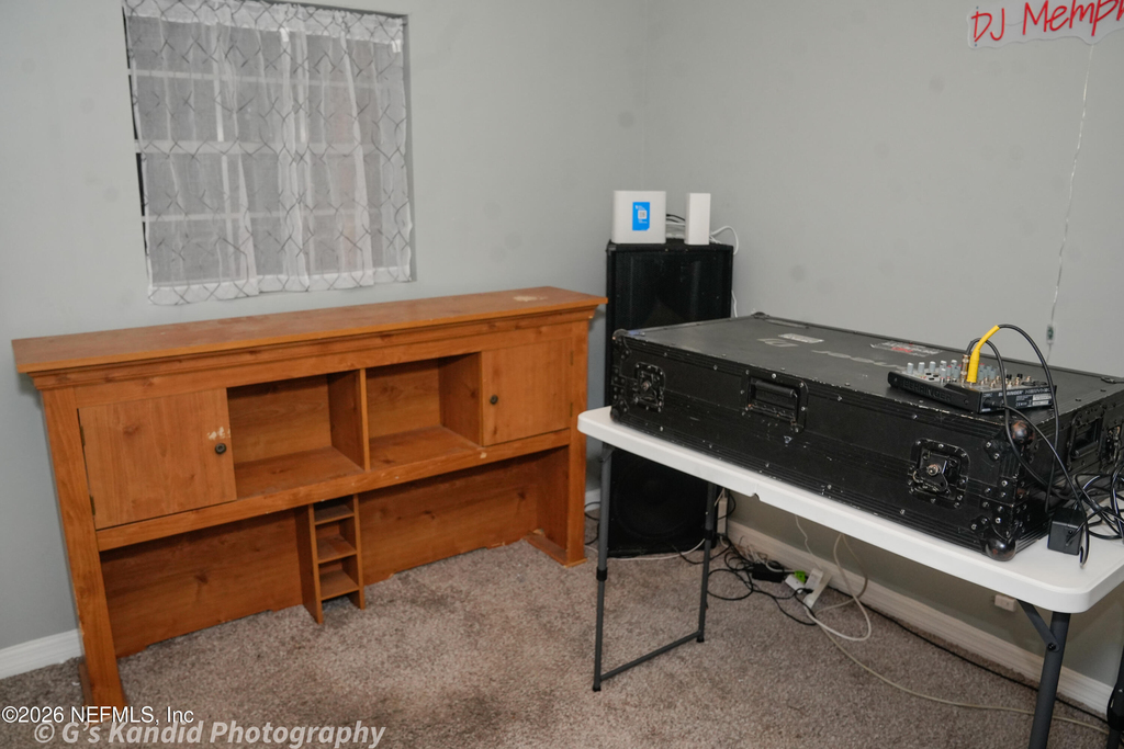 2453 Wilmont Avenue - Photo 13