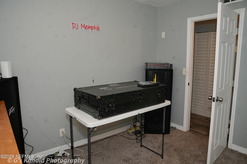 2453 Wilmont Avenue - Photo 12