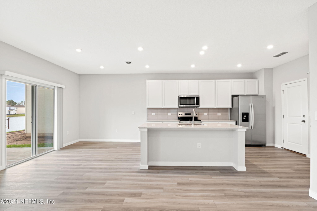 14710 Cashew Avenue - Photo 4