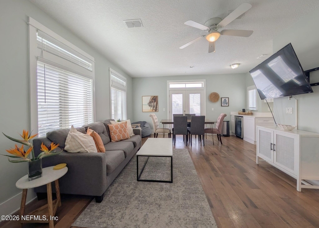 361 Ahern Street - Photo 4
