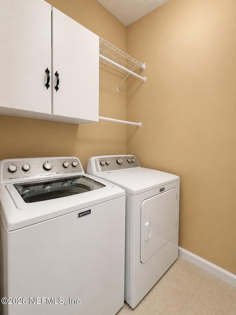 407 Augusta Circle - Photo 4