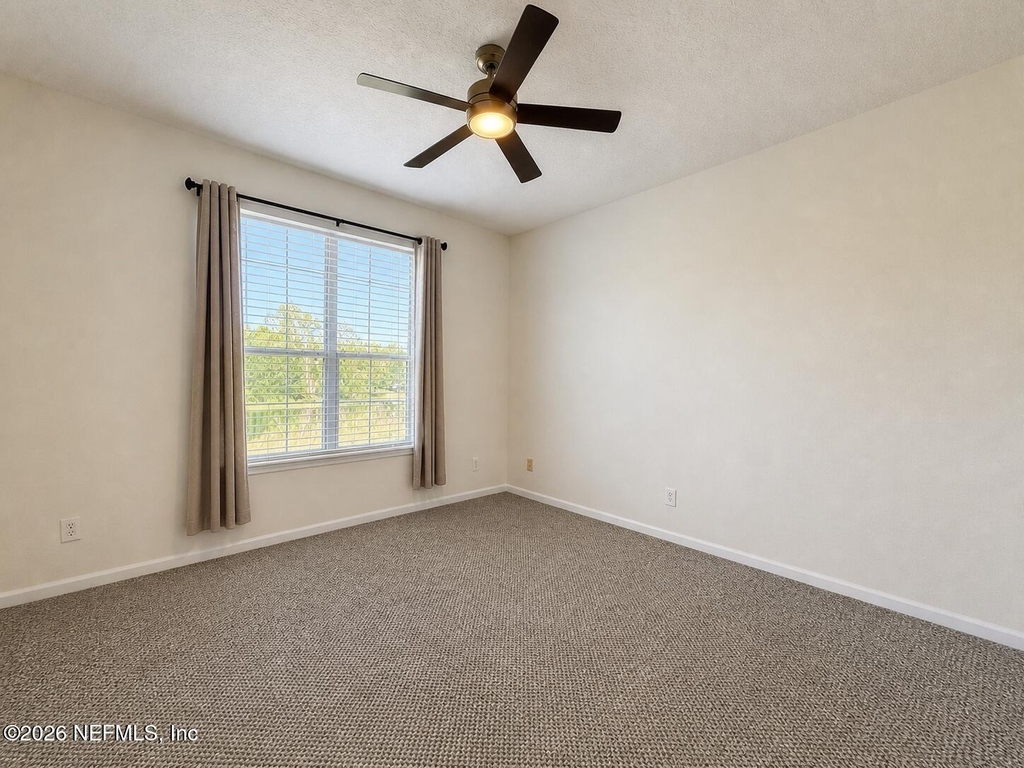 407 Augusta Circle - Photo 8