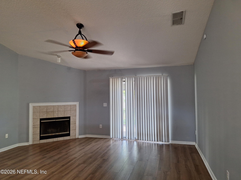 513 White Jasmine Way - Photo 2