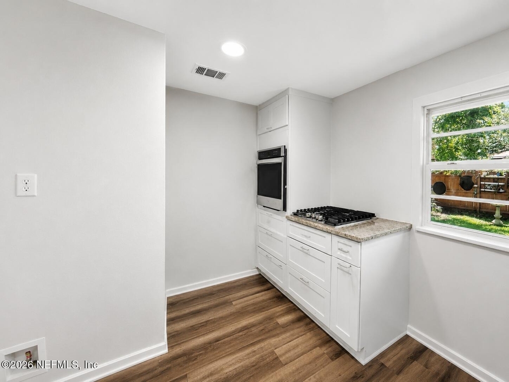 70 Robert Street - Photo 1