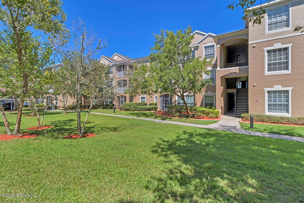 7990 Baymeadows Road E - Photo 19