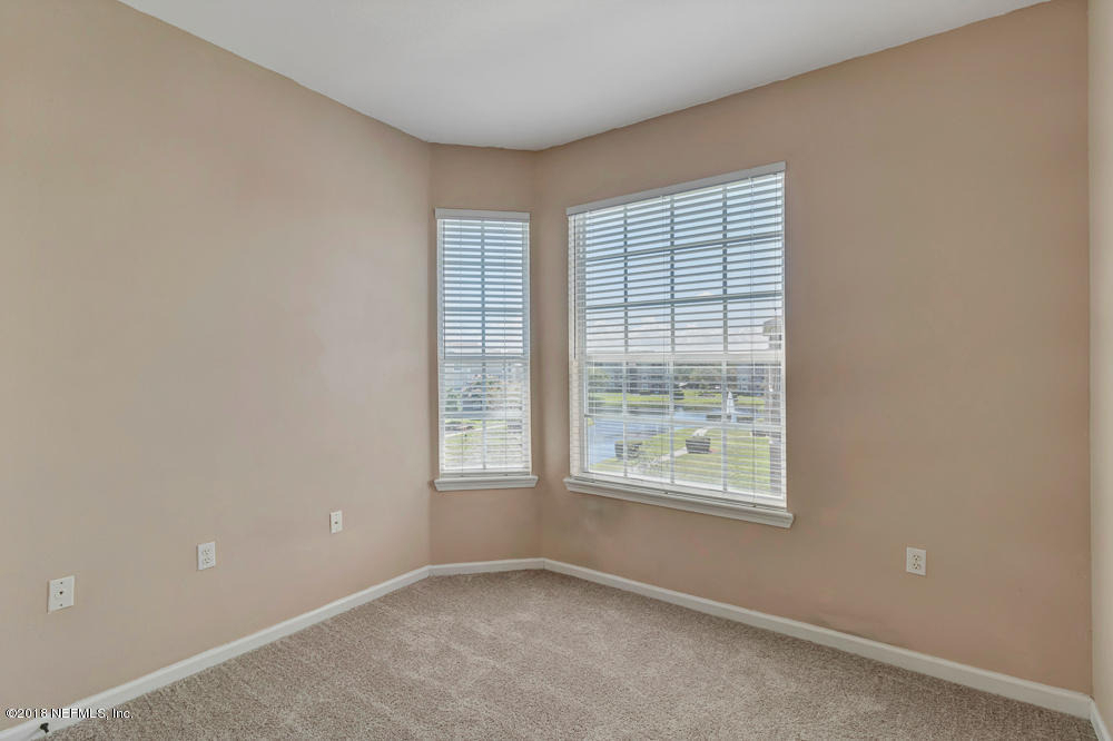 7990 Baymeadows Road E - Photo 14