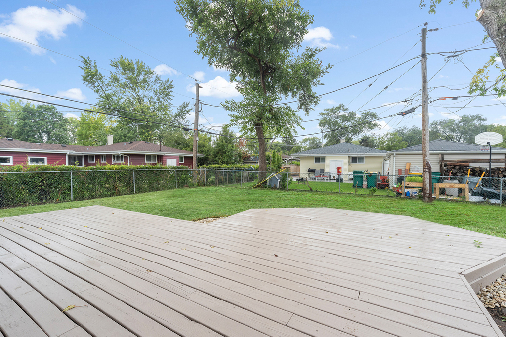 388 Nancy Lane - Photo 18