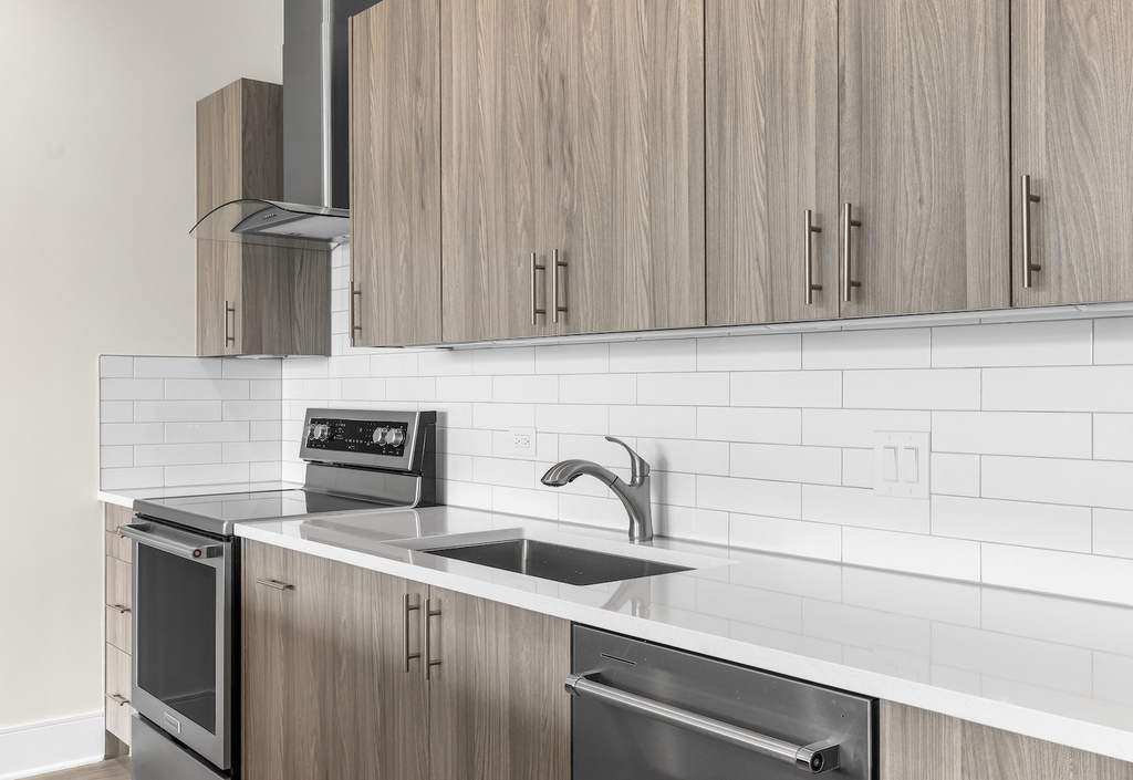 835 Lake Street - Photo 1