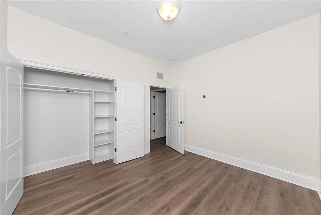 2500 Green Bay Road - Photo 9