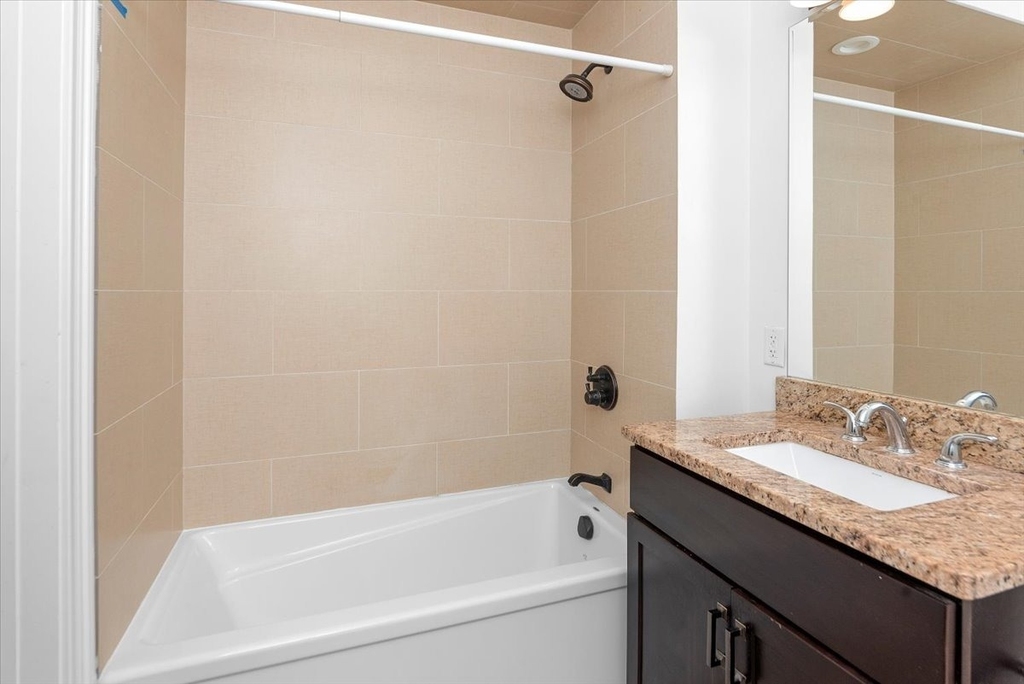 2500 Green Bay Road - Photo 10