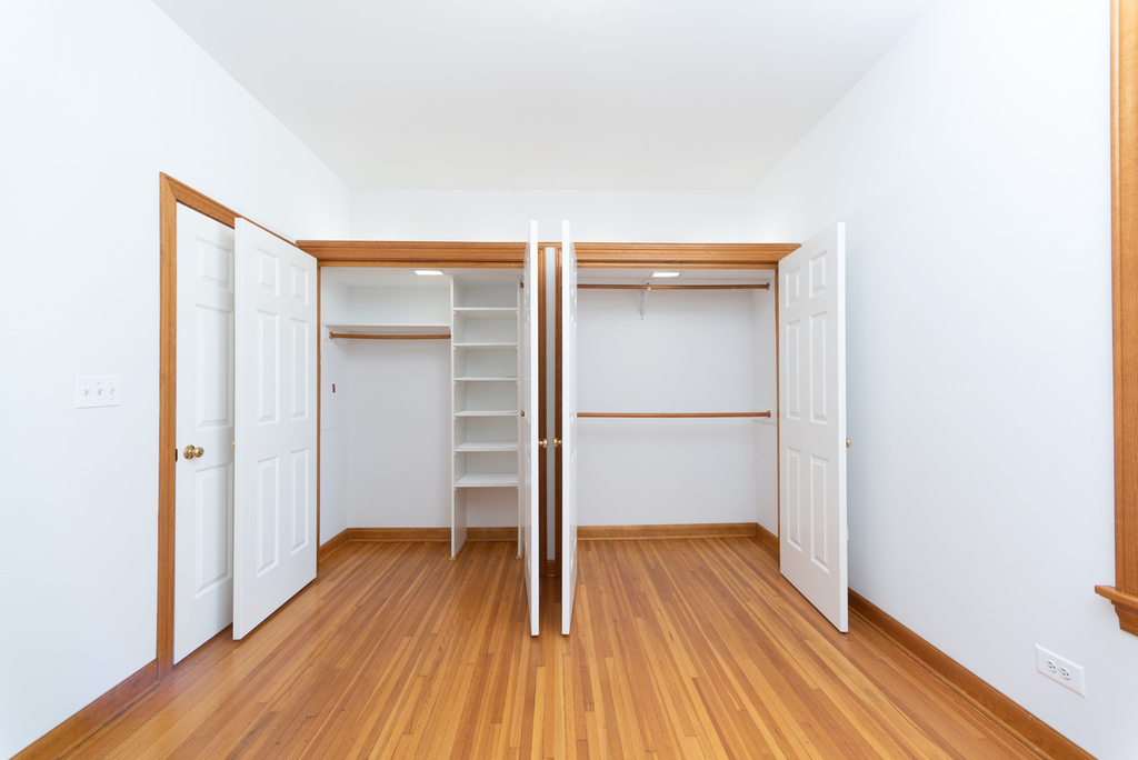 5610 N Kenmore Avenue - Photo 10