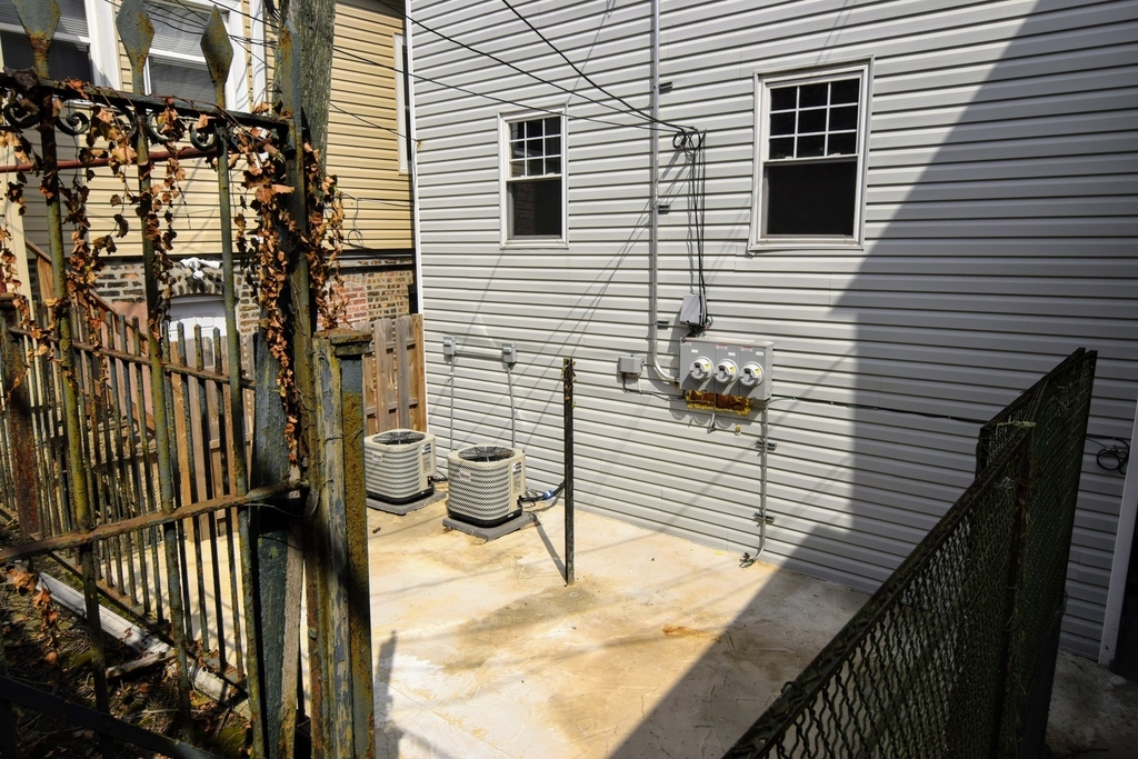 1828 N Bissell Street - Photo 15