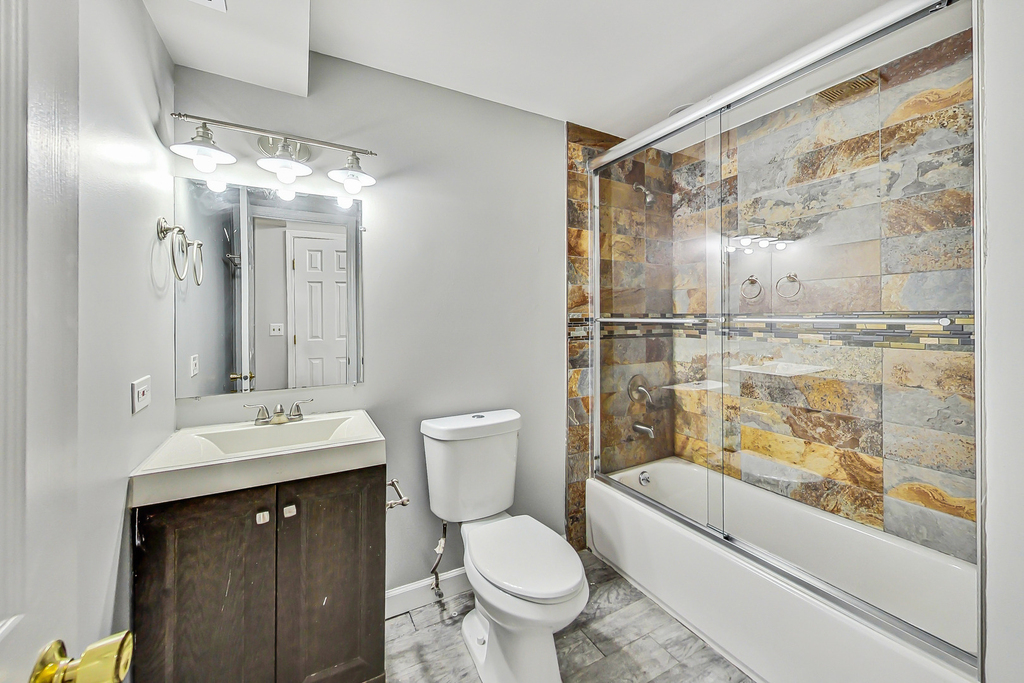 864 W Aldine Avenue - Photo 23