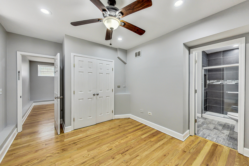 864 W Aldine Avenue - Photo 25