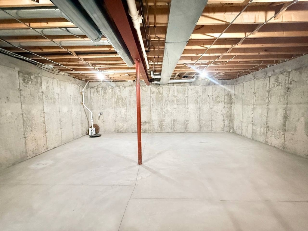 930 Case Street - Photo 20