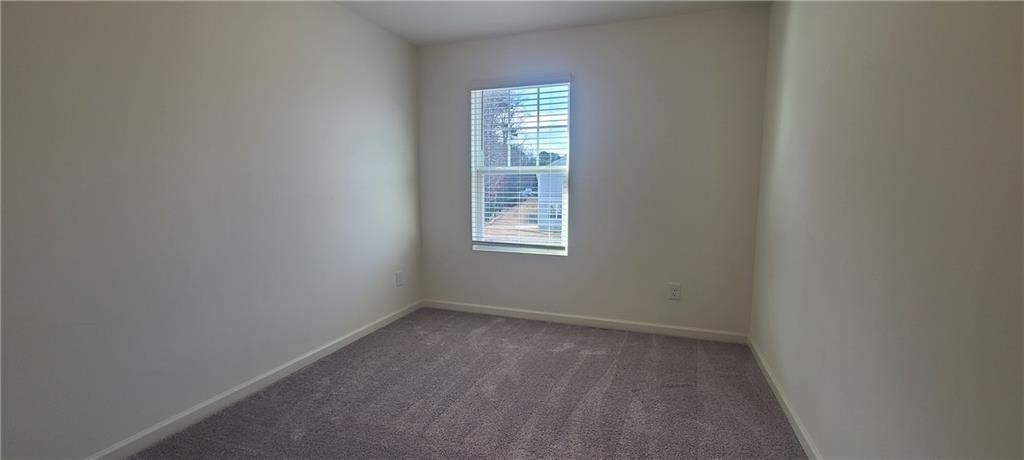 1516 Vernon Boulevard - Photo 8