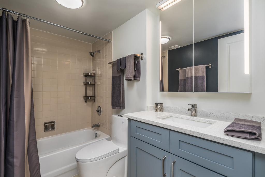 637 E Woodland Park Avenue - Photo 10