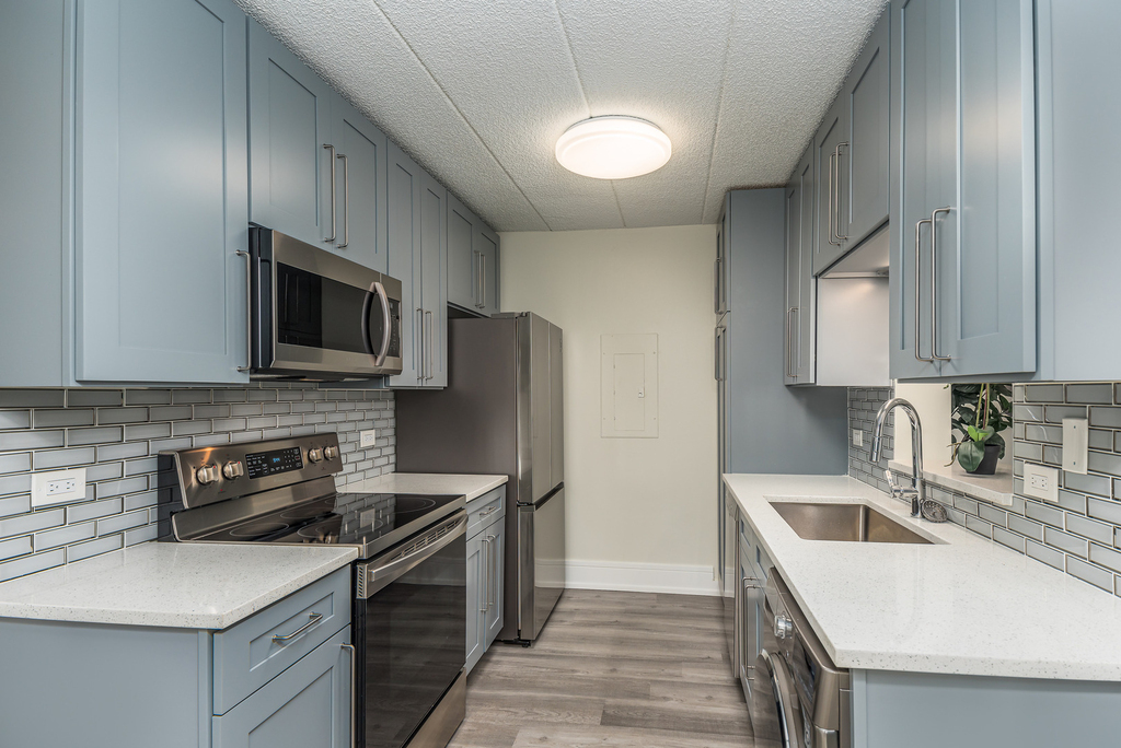 637 E Woodland Park Avenue - Photo 6