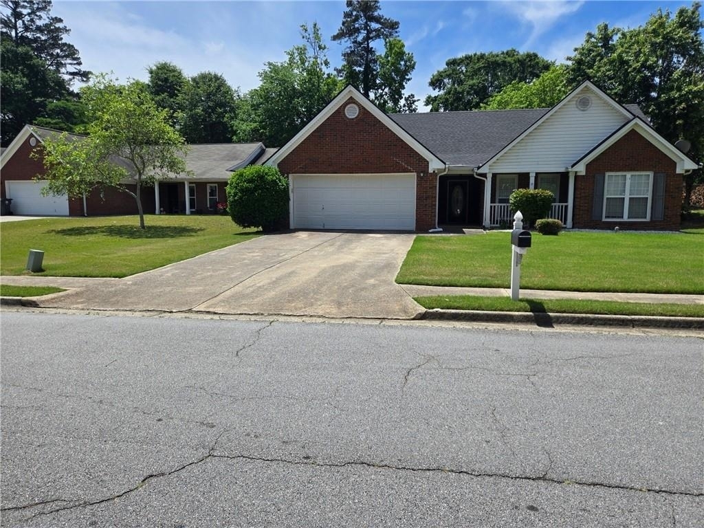 2595 Freemans Walk Drive - Photo 0