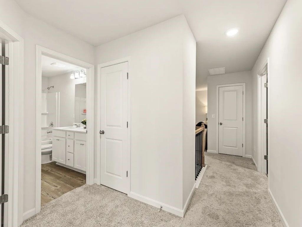 660 Point Place Drive - Photo 27